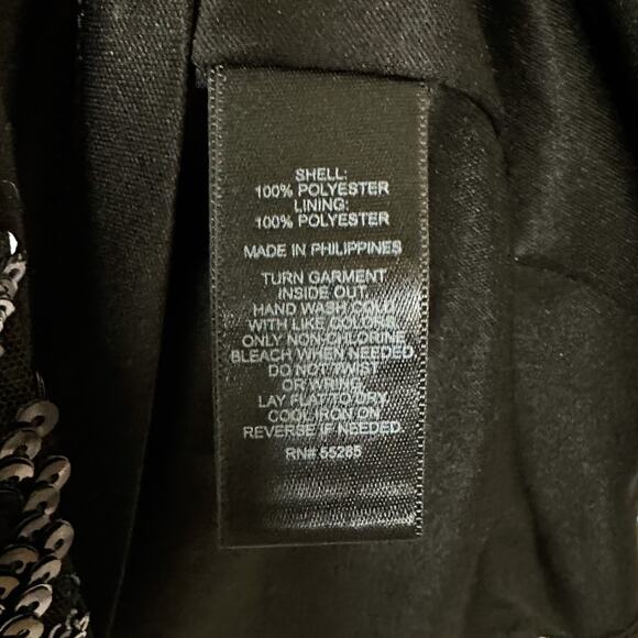 Express Silver and Black Sequin Mini Dress, EUC, Size 2, MSRP $128 - Picture 13 of 14